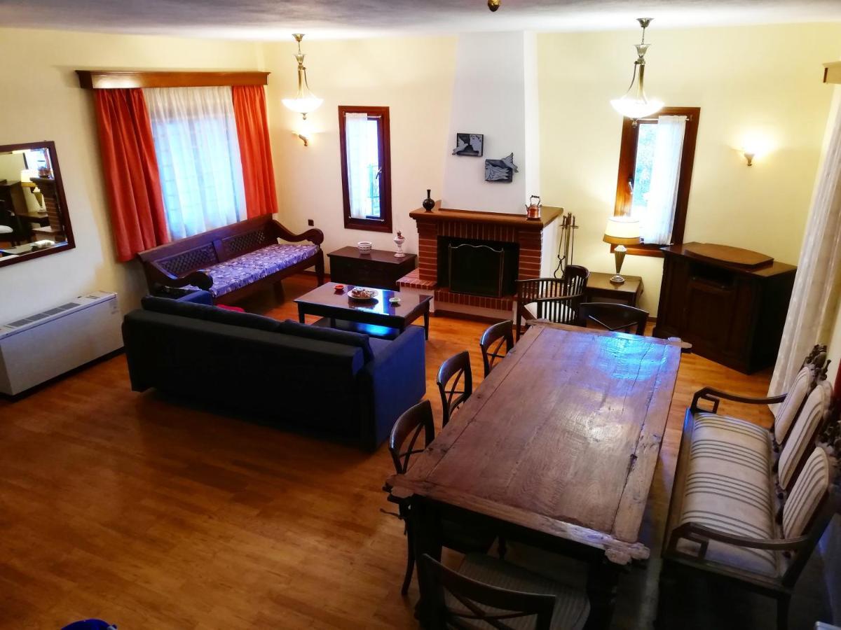 Villa Ευορέων Пертули Екстериор снимка